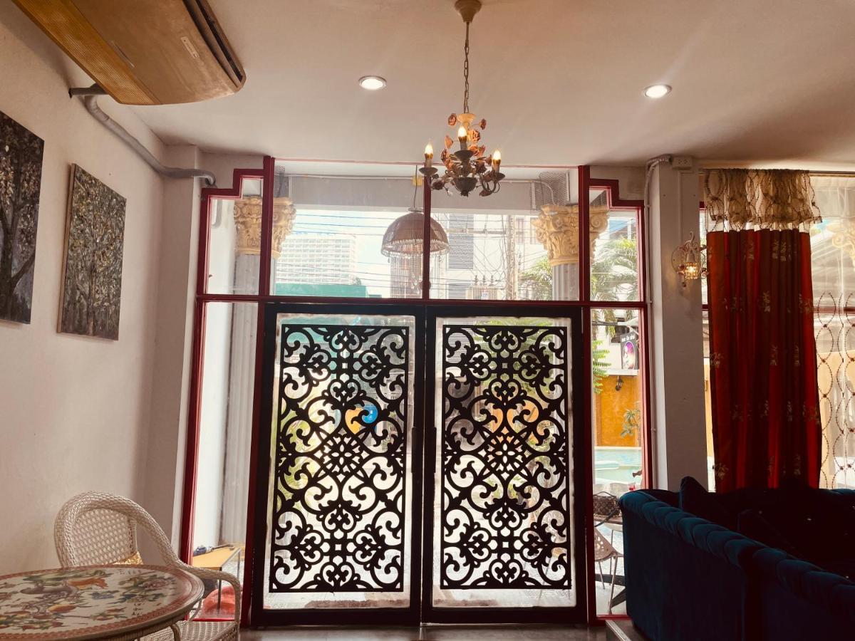 Mandala Beach Villa Jomtiean Pantai Jomtien Luaran gambar