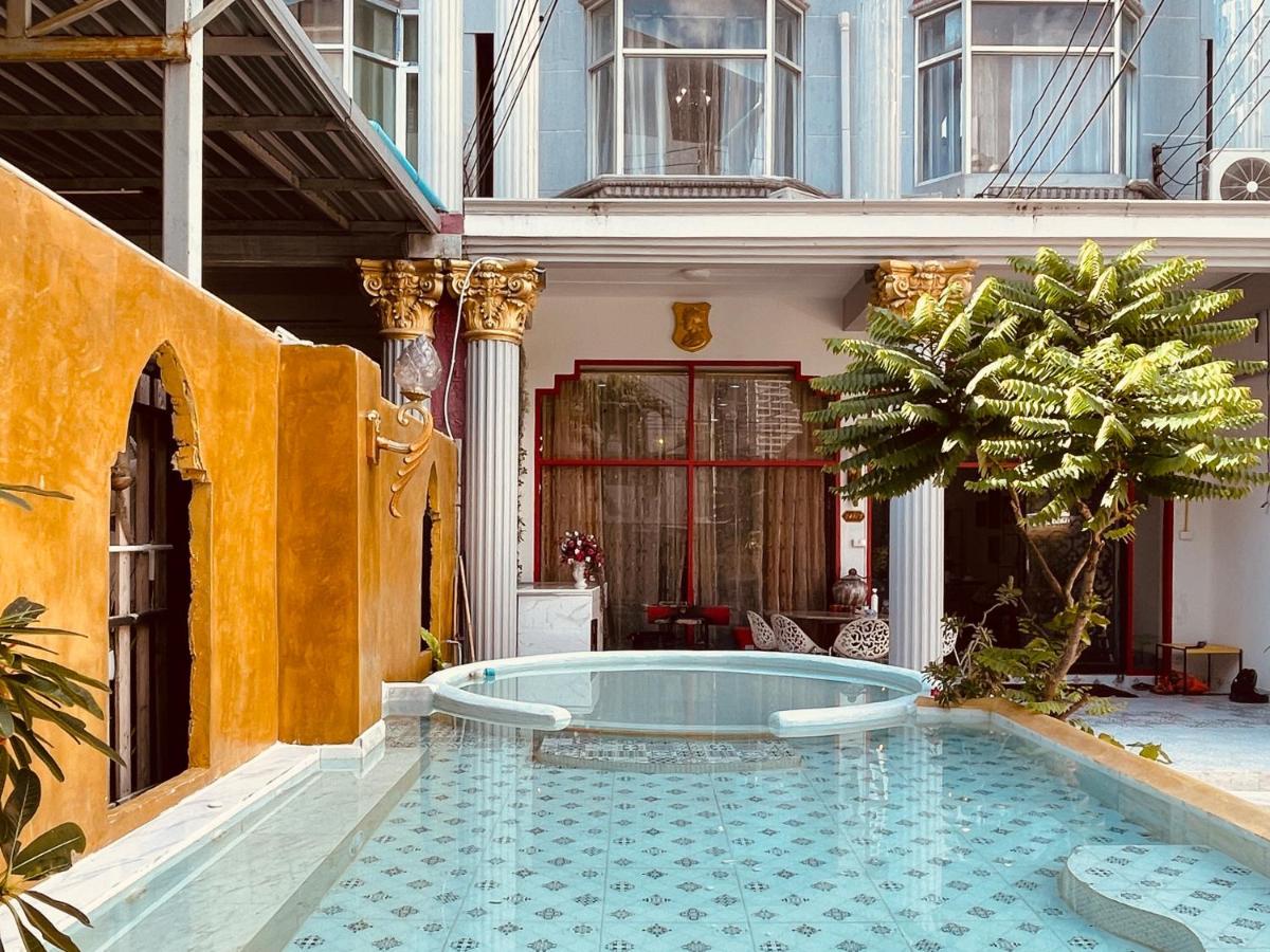 Mandala Beach Villa Jomtiean Pantai Jomtien Luaran gambar