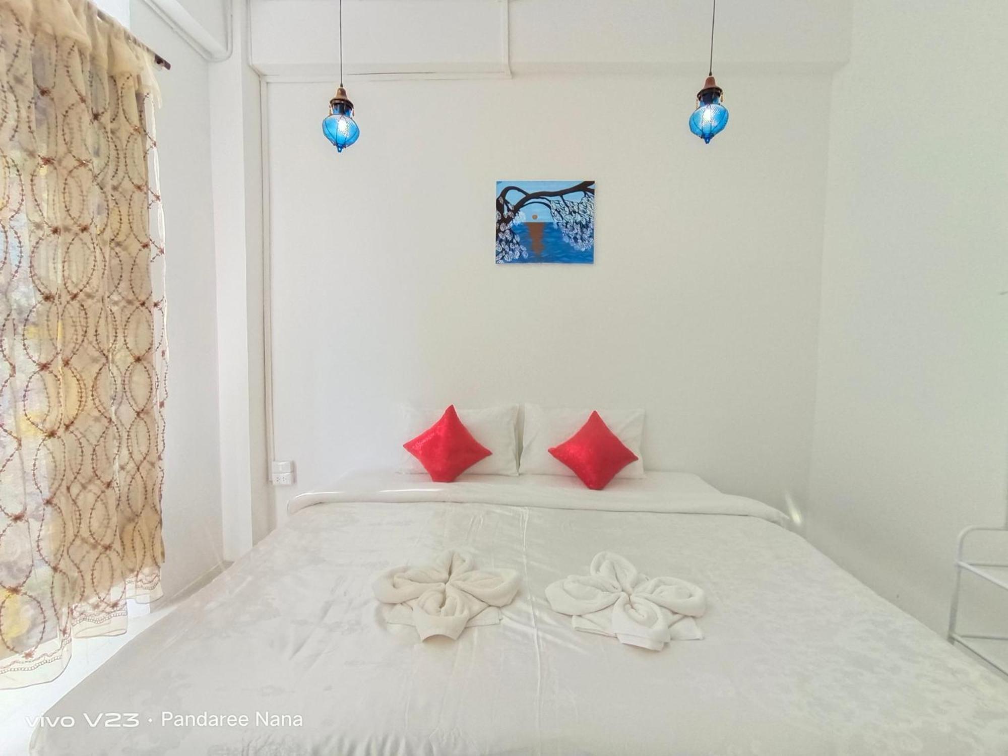 Mandala Beach Villa Jomtiean Pantai Jomtien Luaran gambar